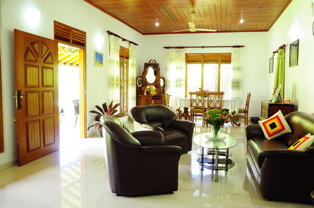 Lumbini Villa Bentota Quarto foto